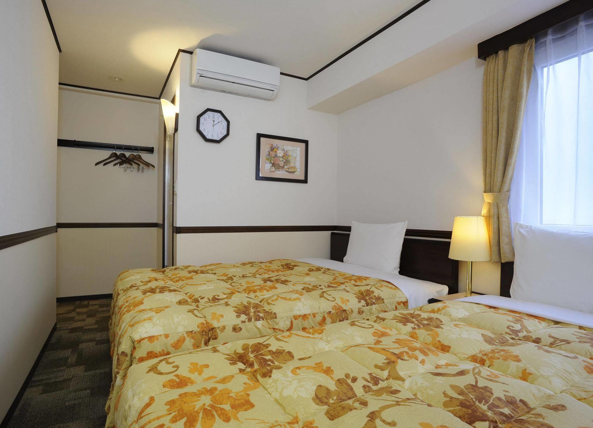 Toyoko Inn Kagoshima Temmonkan No 1 Exteriér fotografie
