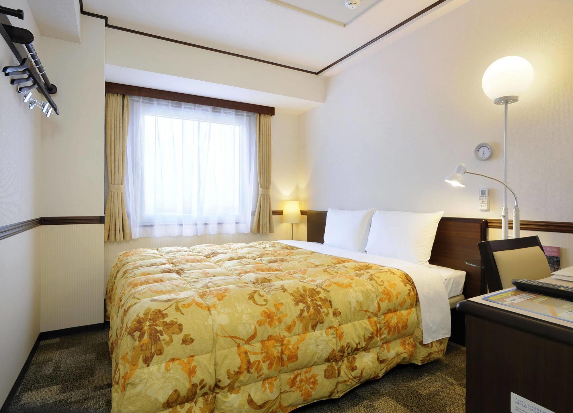Toyoko Inn Kagoshima Temmonkan No 1 Exteriér fotografie