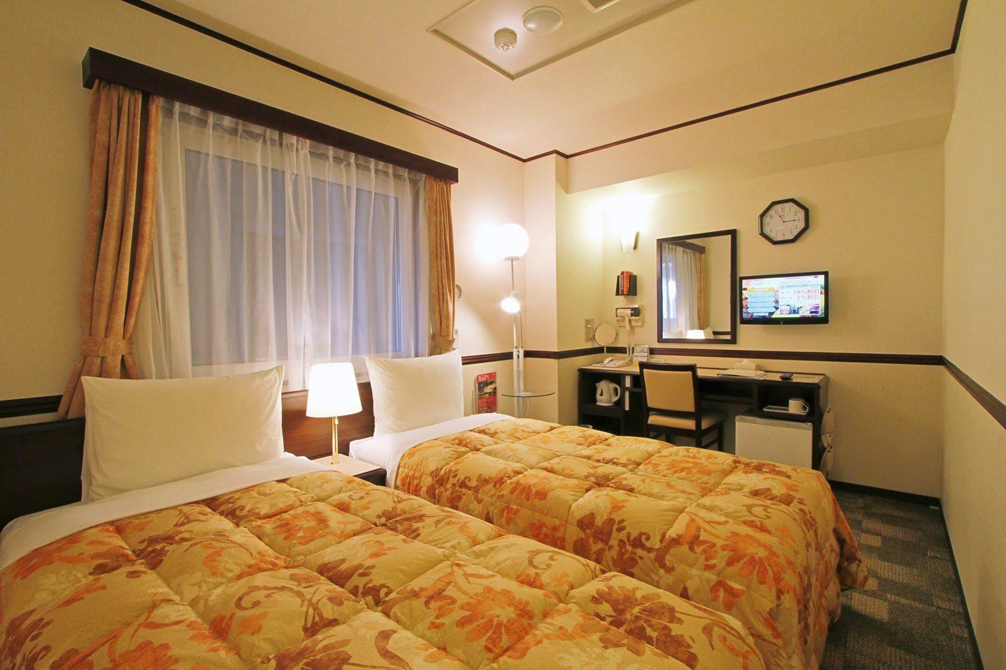 Toyoko Inn Kagoshima Temmonkan No 1 Exteriér fotografie